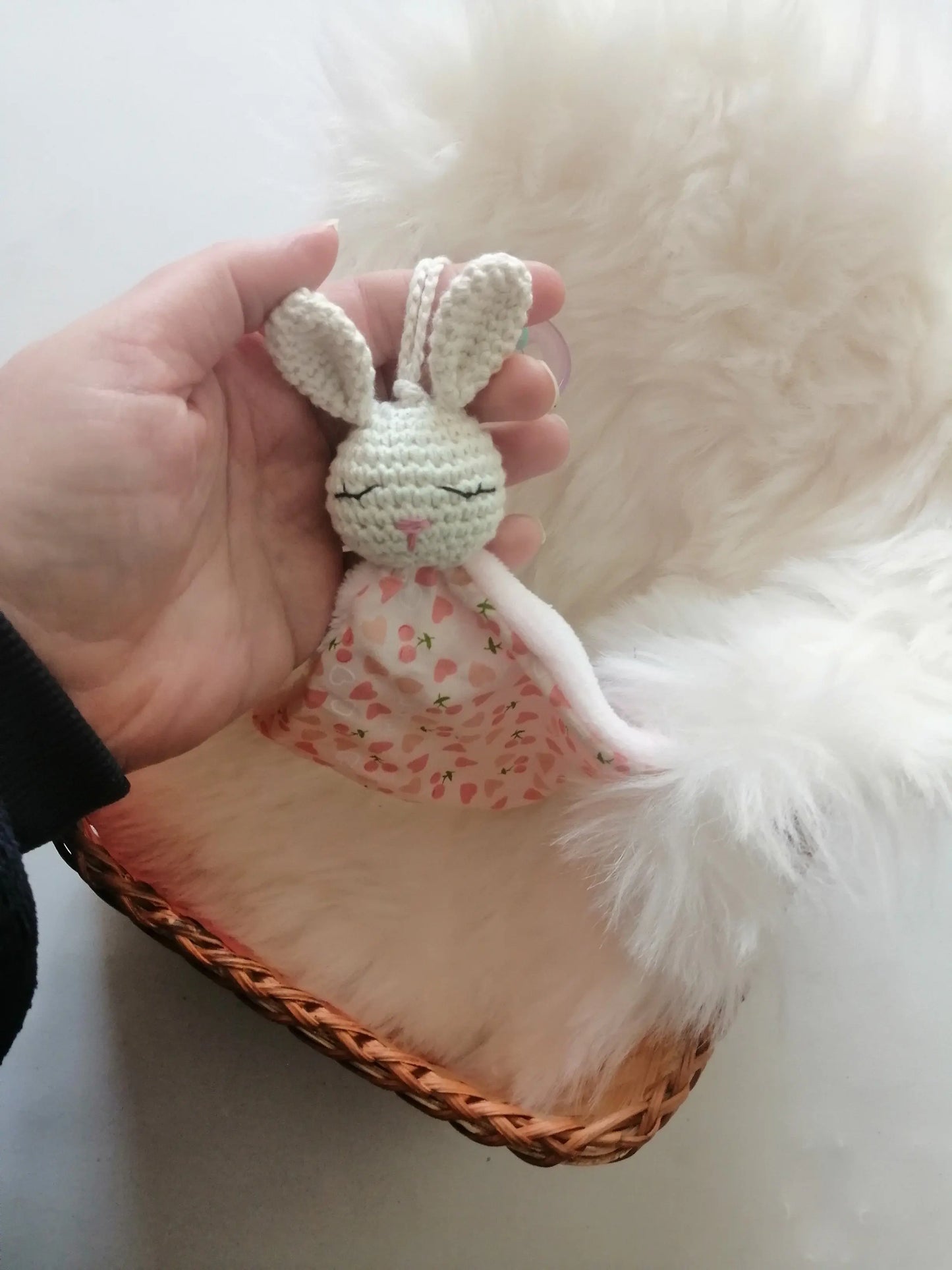 Attache tétine mini doudou lapin chtitdoudou