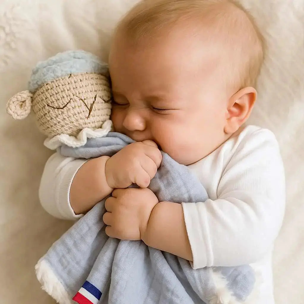 Doudou mouton au crochet fait main en coton doux â Chtitdoudou