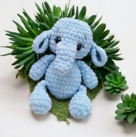 Loulou l'éléphant au crochet en laine chenille - chtitdoudou - chtitdoudou