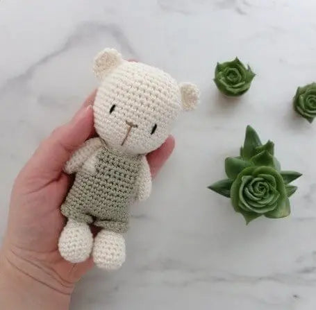 Louis, le petit ourson au crochet de 14 cm - chtitdoudou