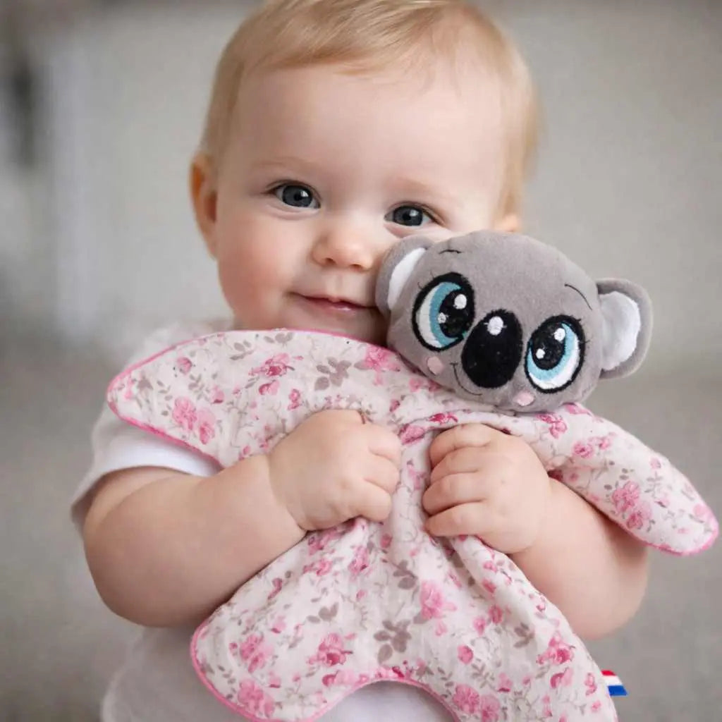 Doudou Lola le Koala fait main pour bébé, Minky gris et rose, personnalisable
