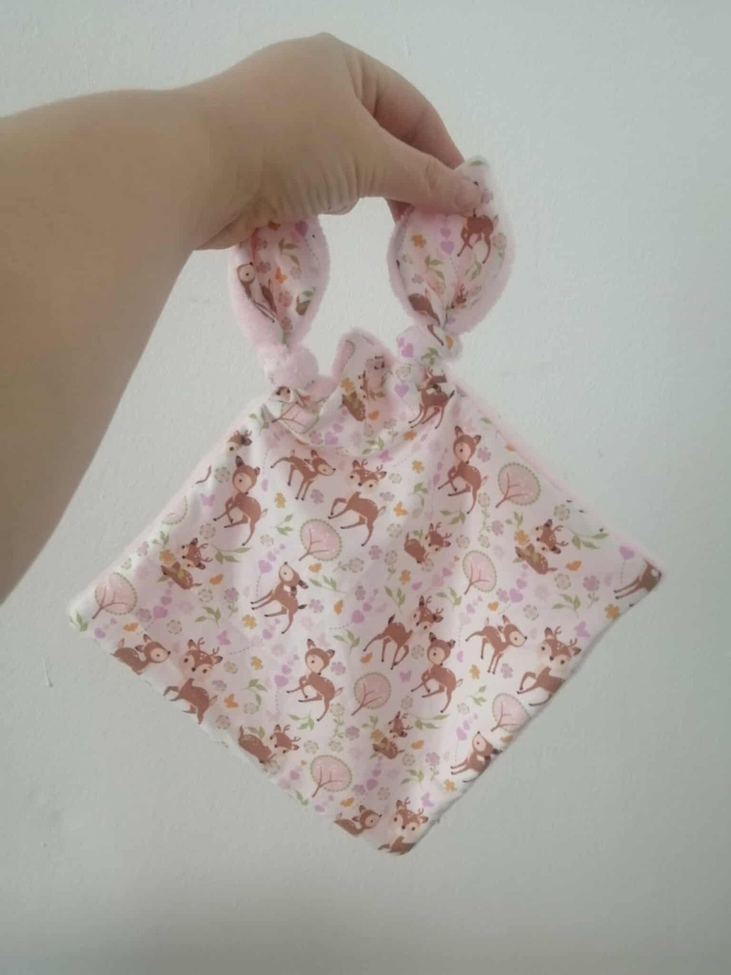 Doudou Lapin Noué Oeko-Tex – Fait main avec amour | Chtitdoudou chtitdoudou