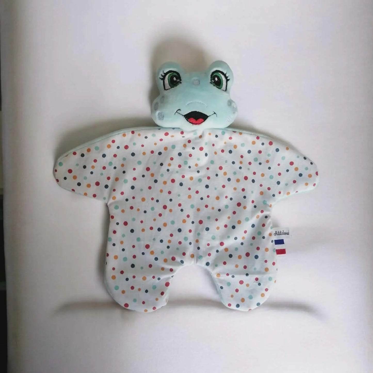 Doudou bébé personnalisé grenouille doux et original pour naissance