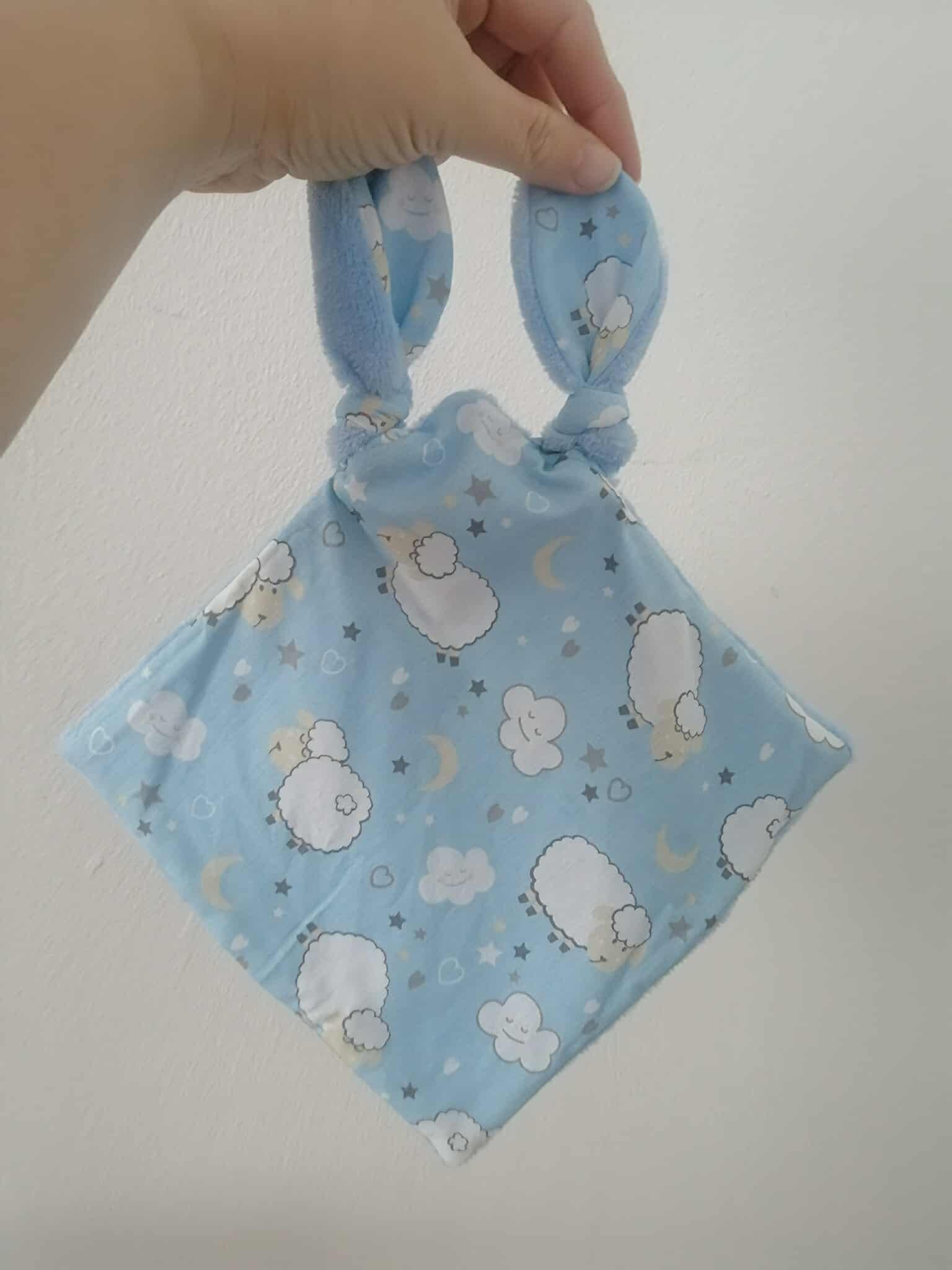 Doudou Lapin Noué Oeko-Tex – Fait main avec amour | Chtitdoudou chtitdoudou