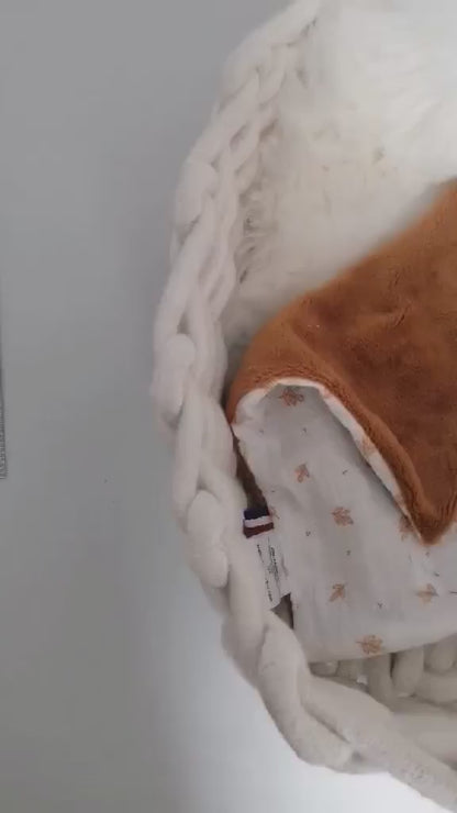 Doudou Kangourou au crochet – personnalisable avec prénom