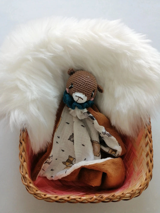 Doudou artisanal ourson : Fait main en France, doux et sécurisé chtitdoudou